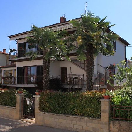 Apartments With A Parking Space Umag - 7666 Zewnętrze zdjęcie