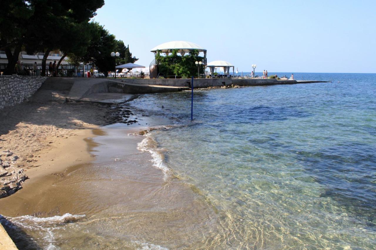 Apartments With A Parking Space Umag - 7666 Zewnętrze zdjęcie